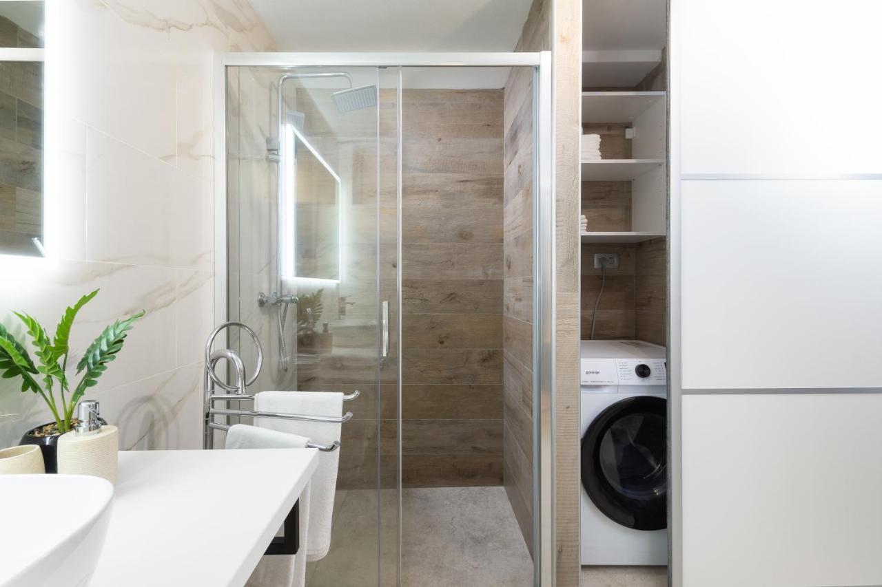 Apartment Ena Near Pula Amphitheater מראה חיצוני תמונה